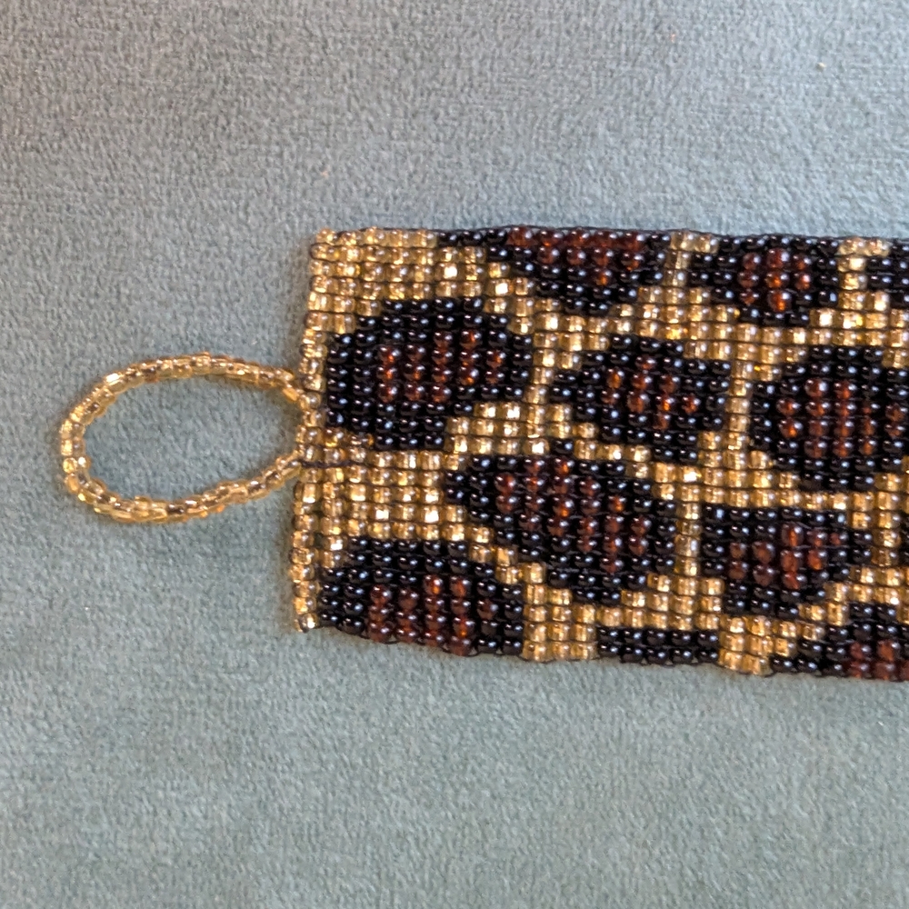 Unique Leopard Print Beaded Bracelet - image 4